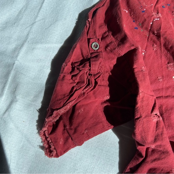 ❗️3/$15❗️Distressed Burgundy Button Up Top - Picture 7 of 13